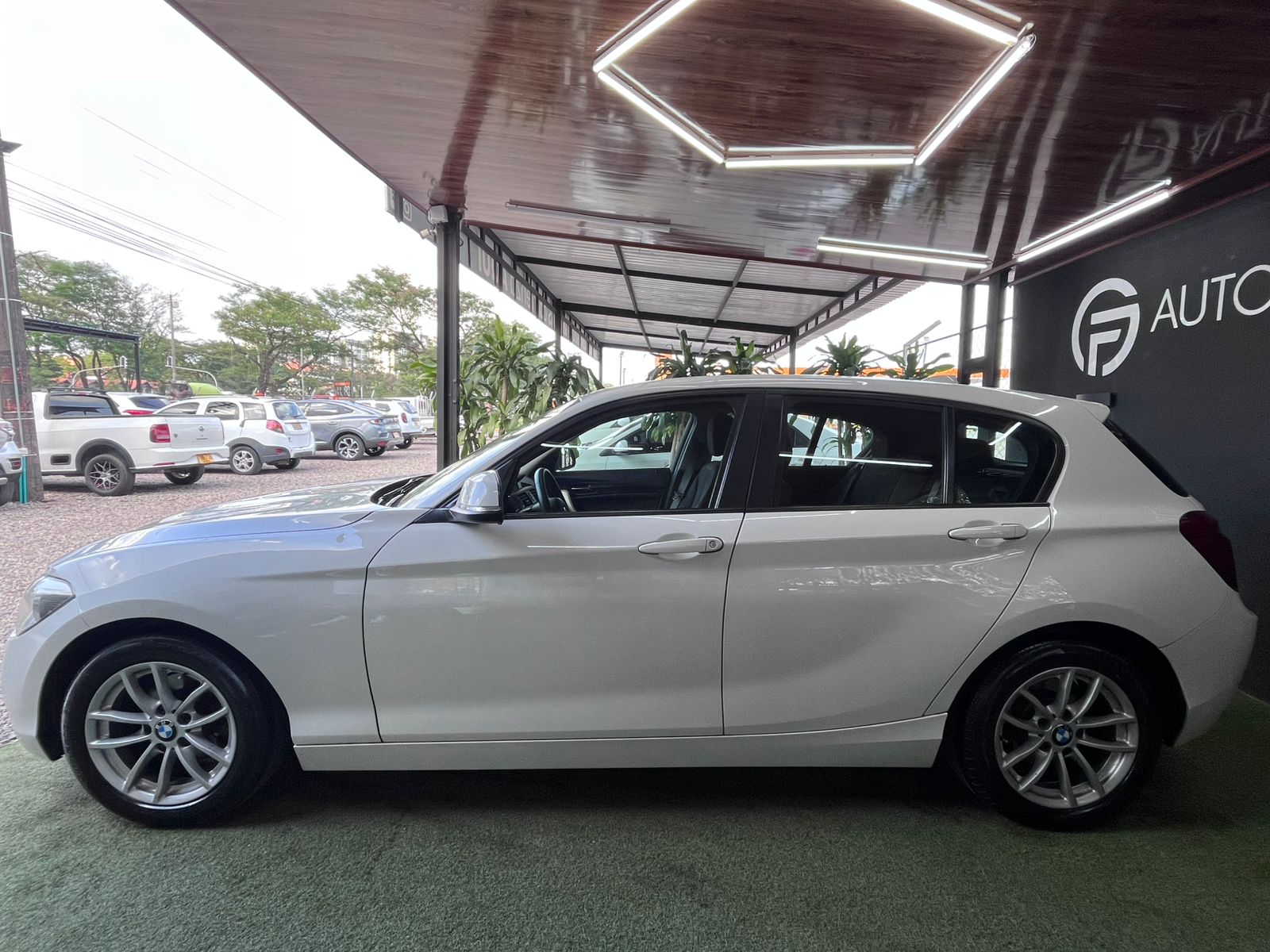 BMW 116I 2013