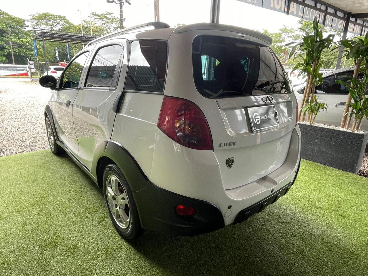 CHERY XCROSS 2015