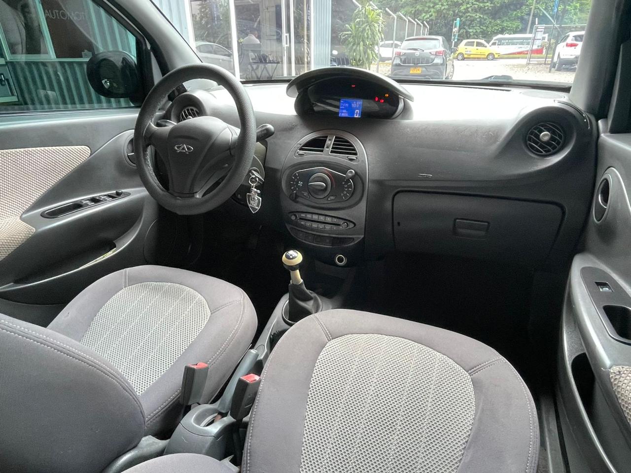 CHERY XCROSS 2015