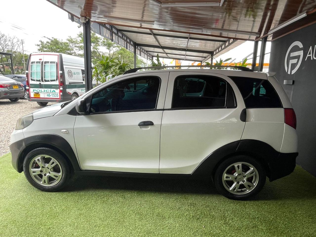 CHERY XCROSS 2015