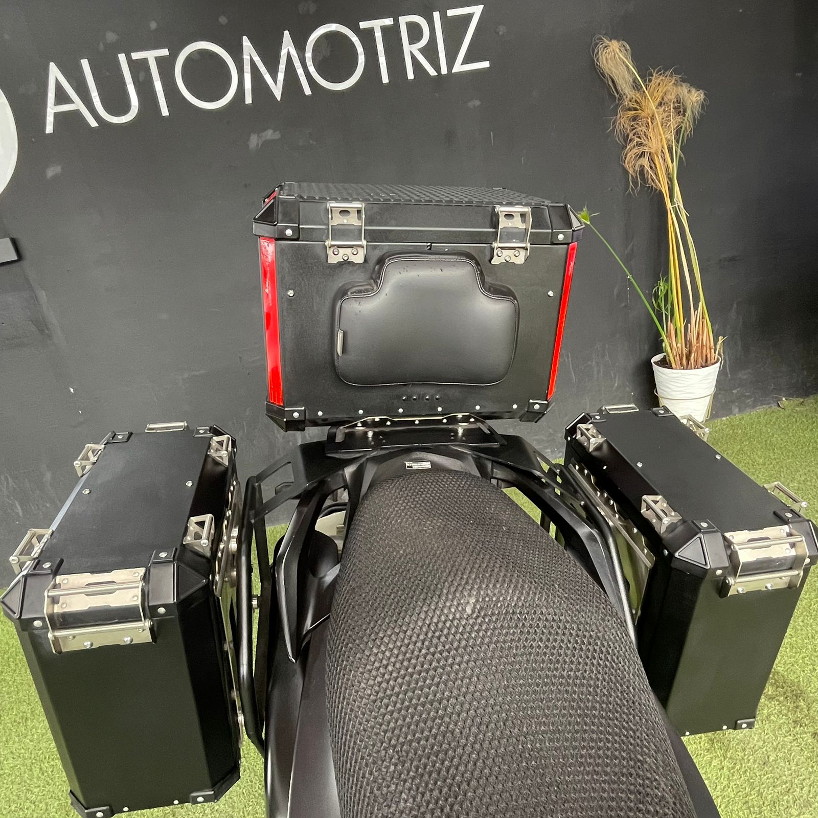 HONDA XRE 300 2023