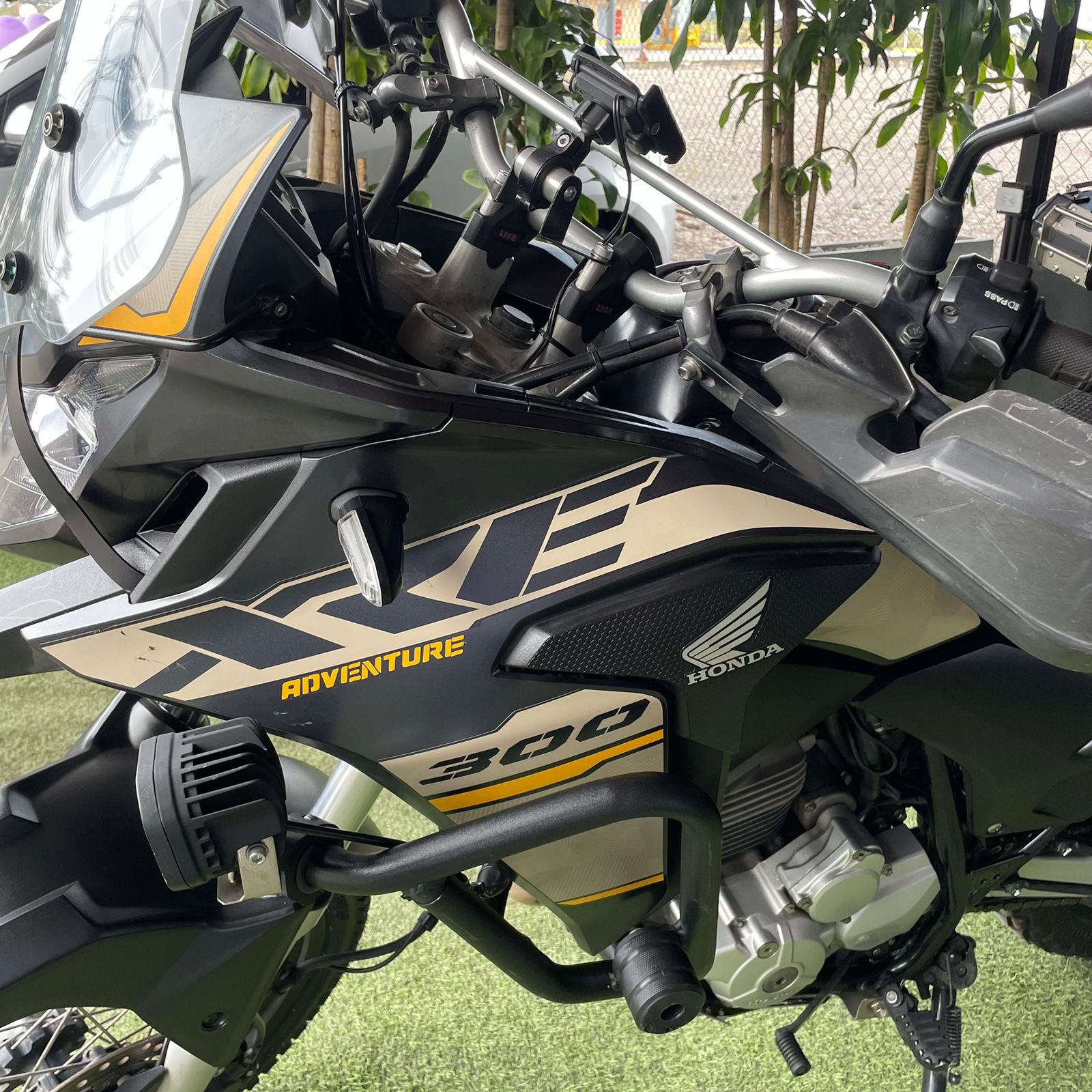 HONDA XRE 300 2023