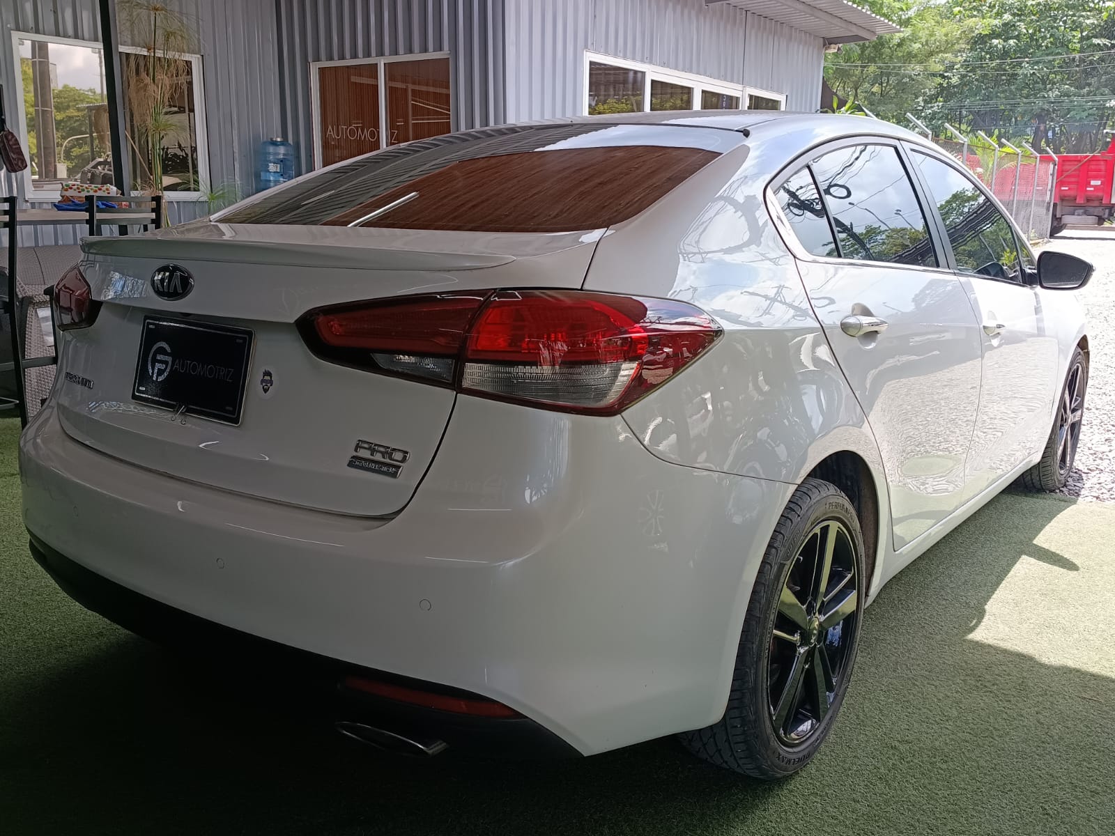 KIA CERATO 2017