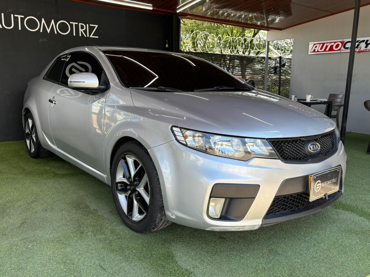 KIA CERATO KOUP 2013