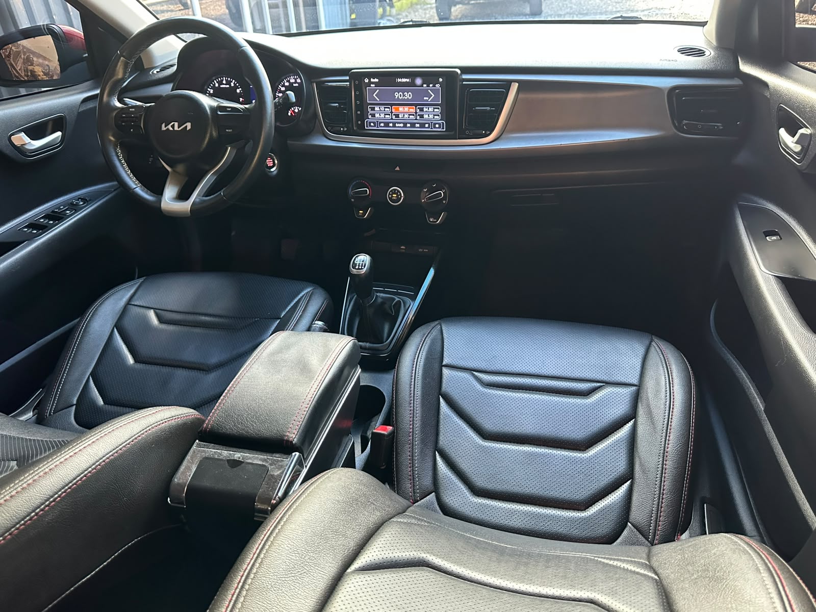 KIA RIO 2024