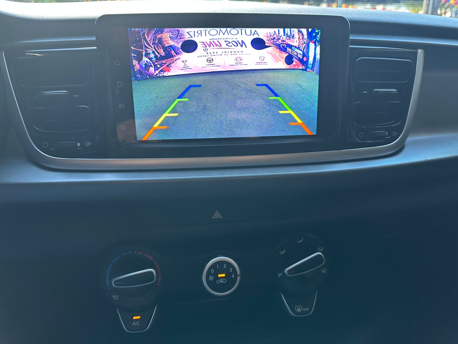 KIA RIO 2024