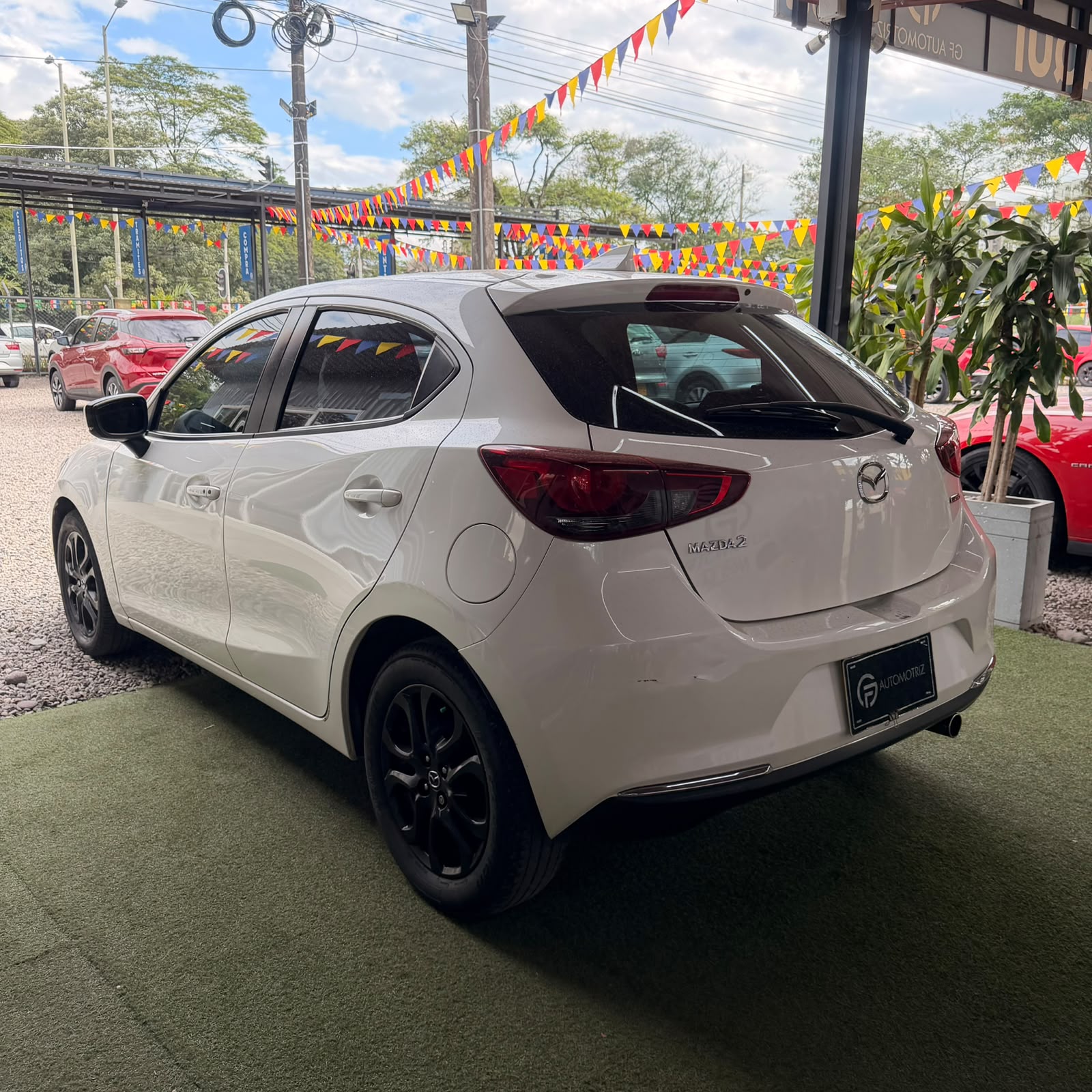 MAZDA 2 2021