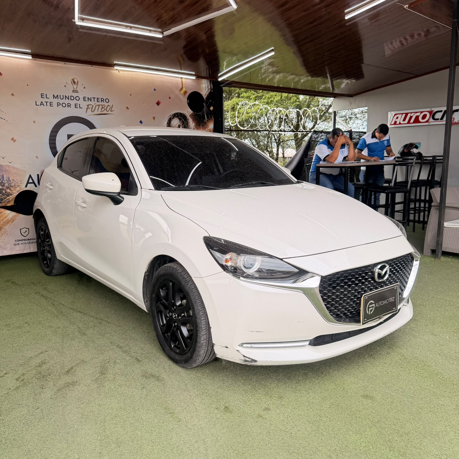 MAZDA 2 2021