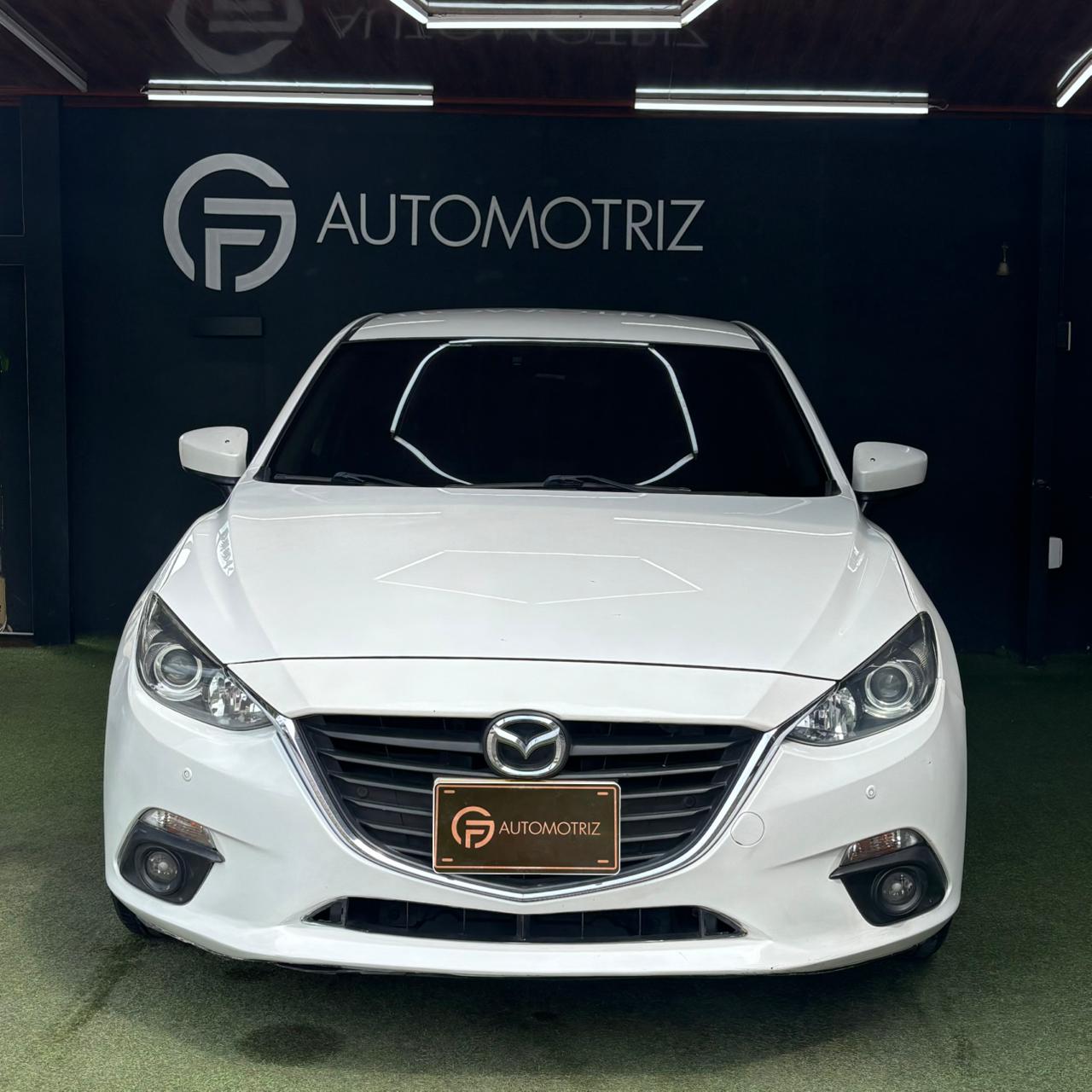 MAZDA 3 2017