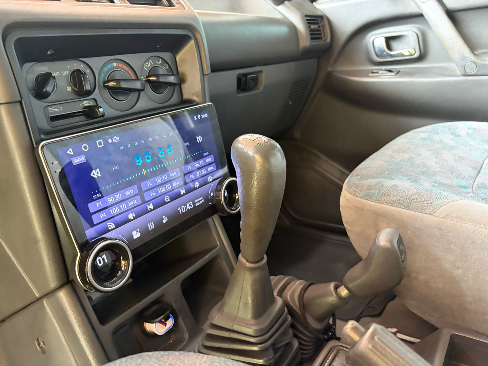 MITSUBISHI MONTERO 2005