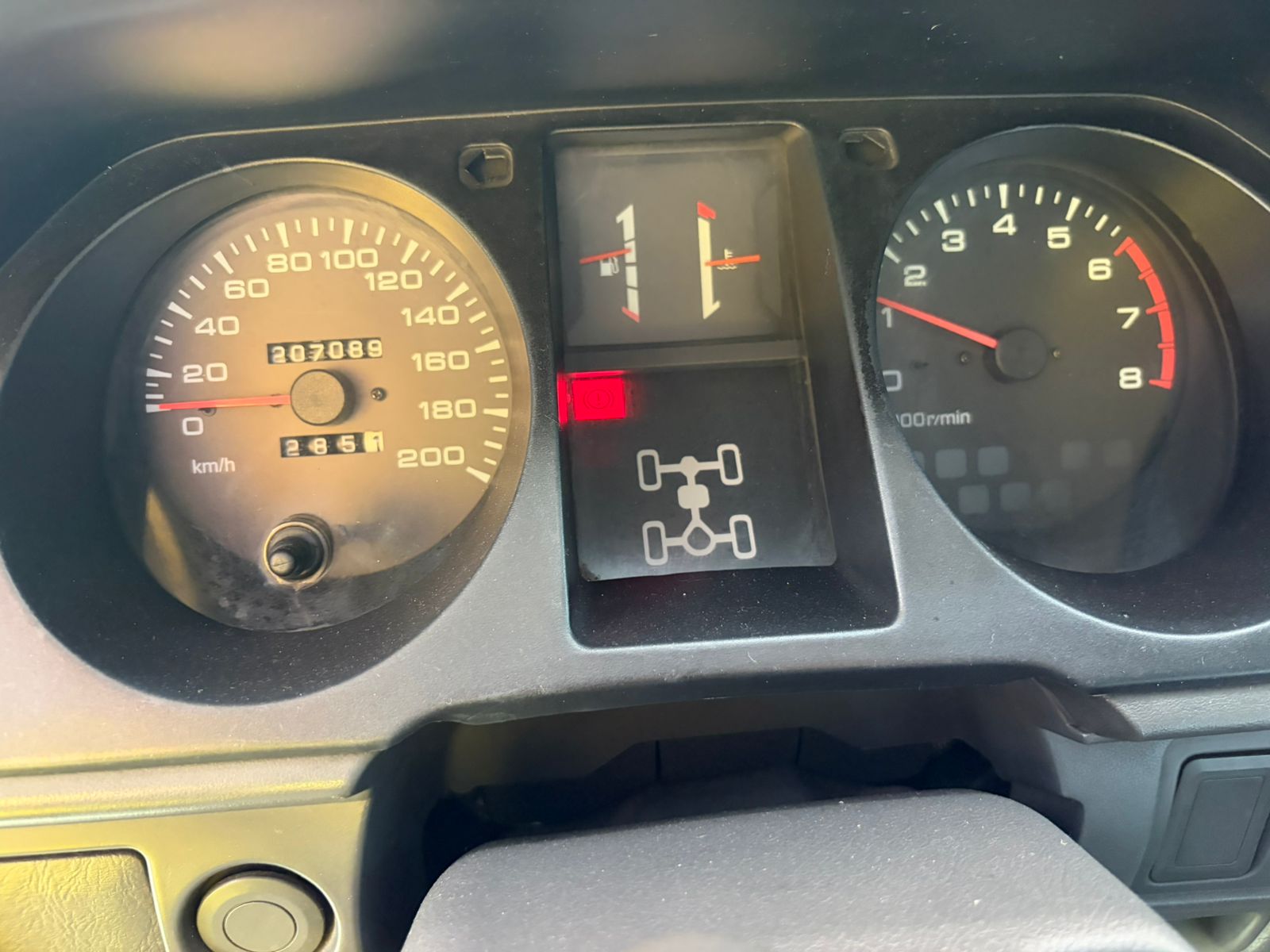 MITSUBISHI MONTERO 2005