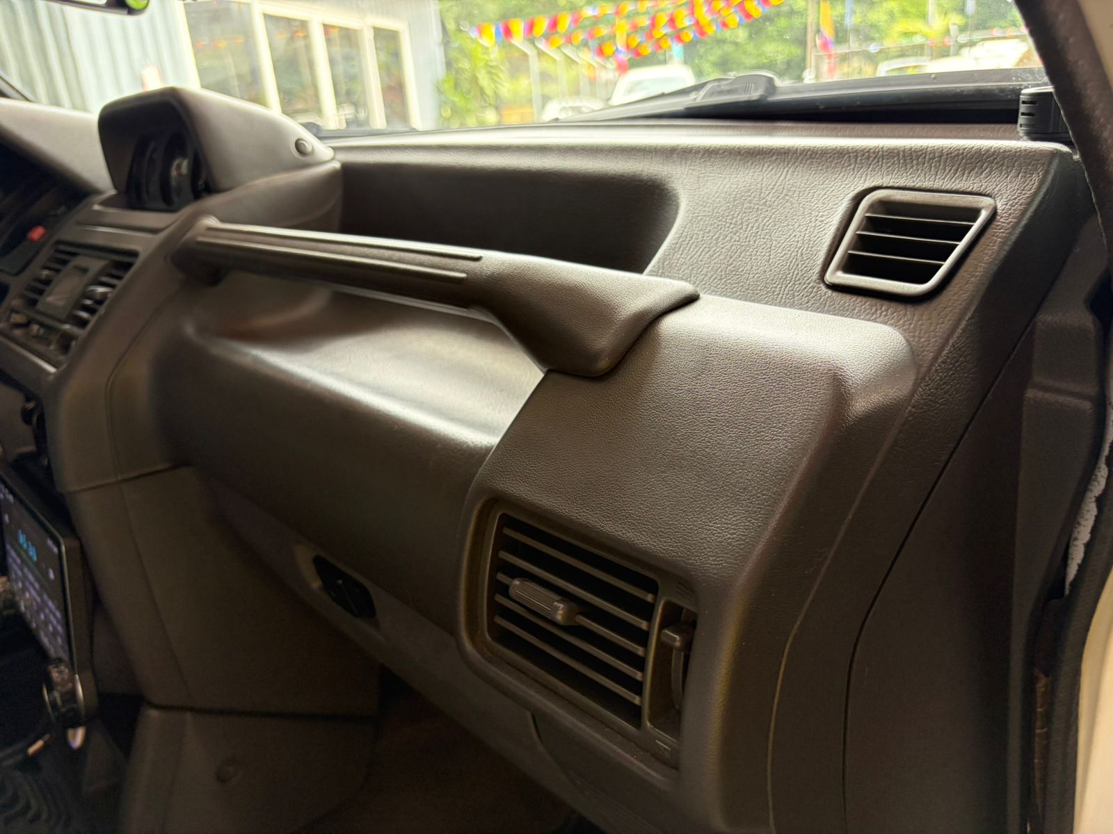 MITSUBISHI MONTERO 2005