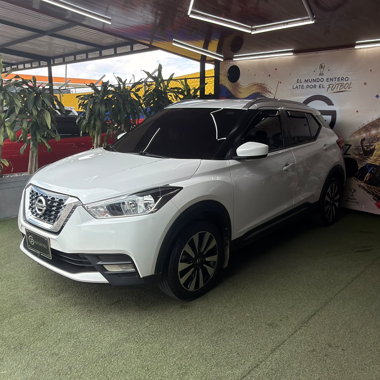 NISSAN KICKS 2021