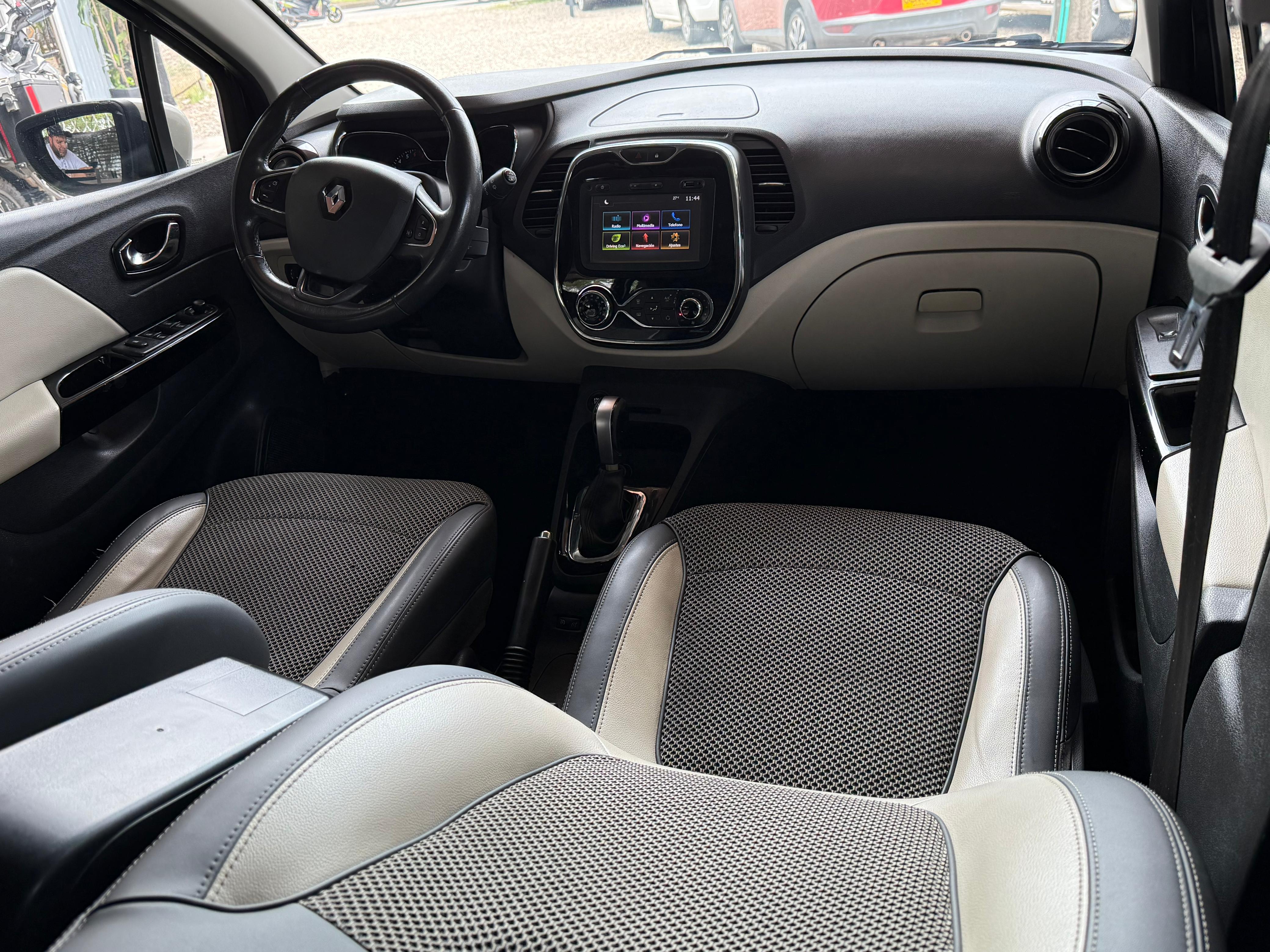 RENAULT CAPTUR 2018