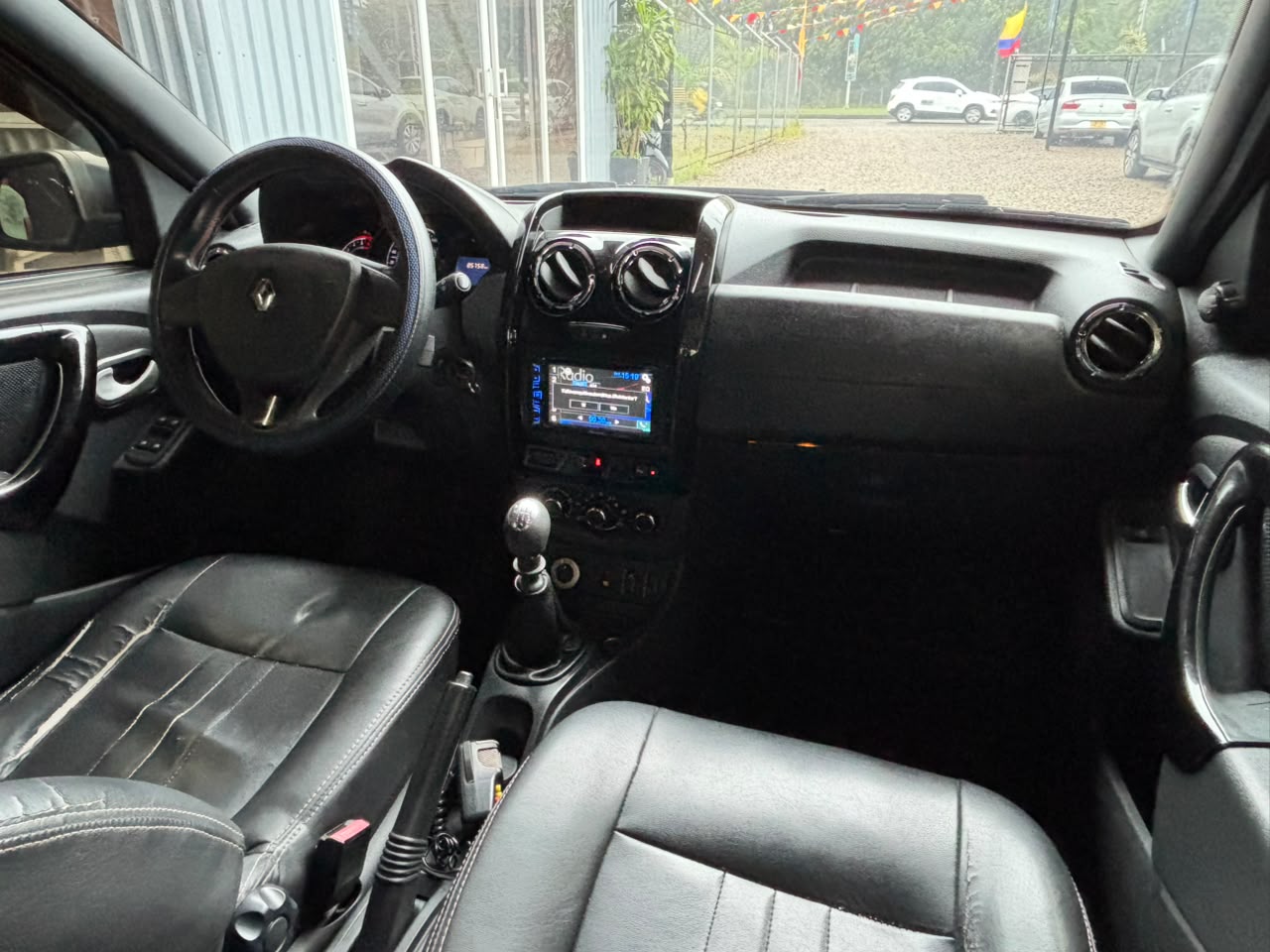 RENAULT DUSTER 2018