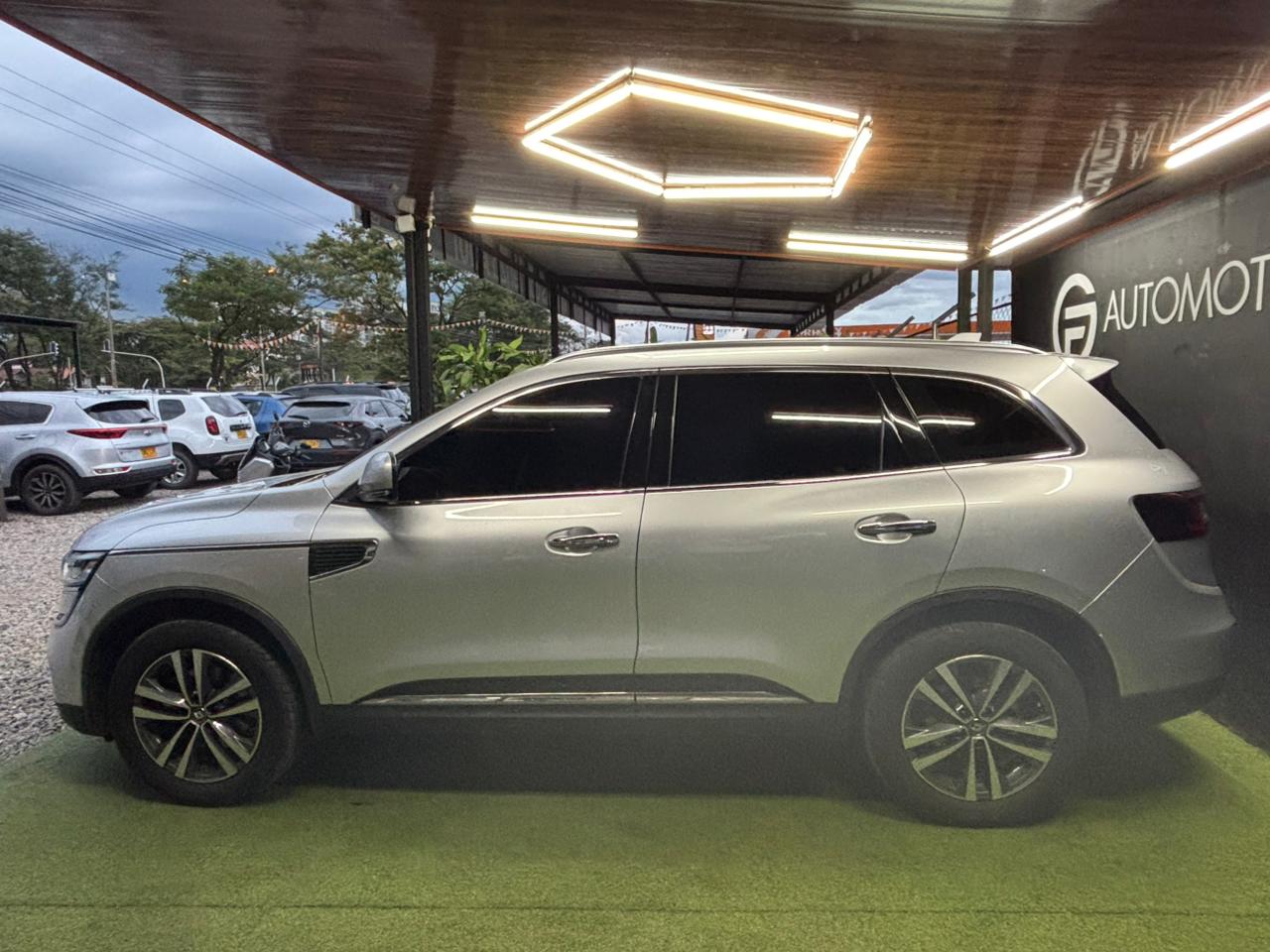 RENAULT KOLEOS 2019