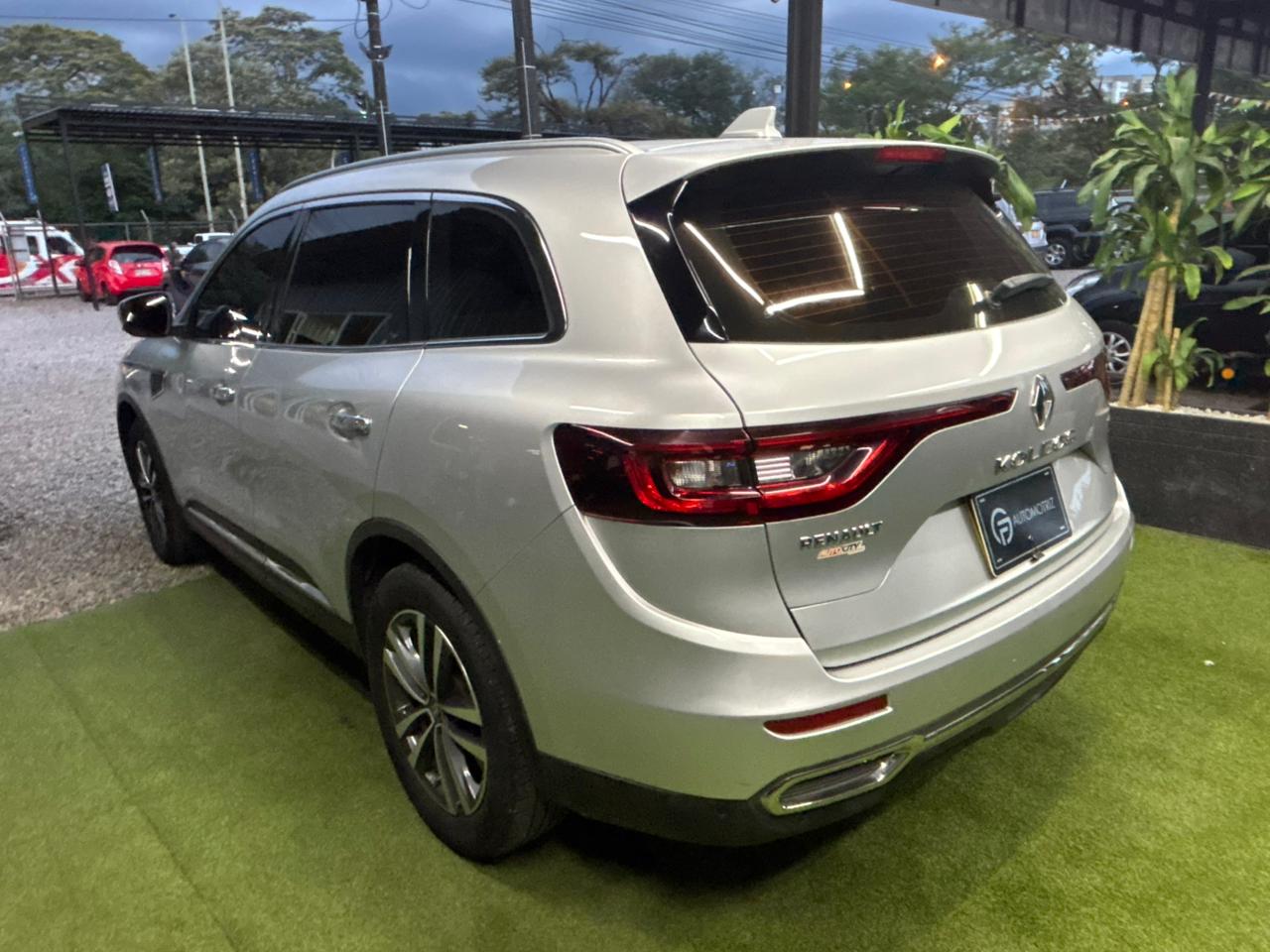 RENAULT KOLEOS 2019