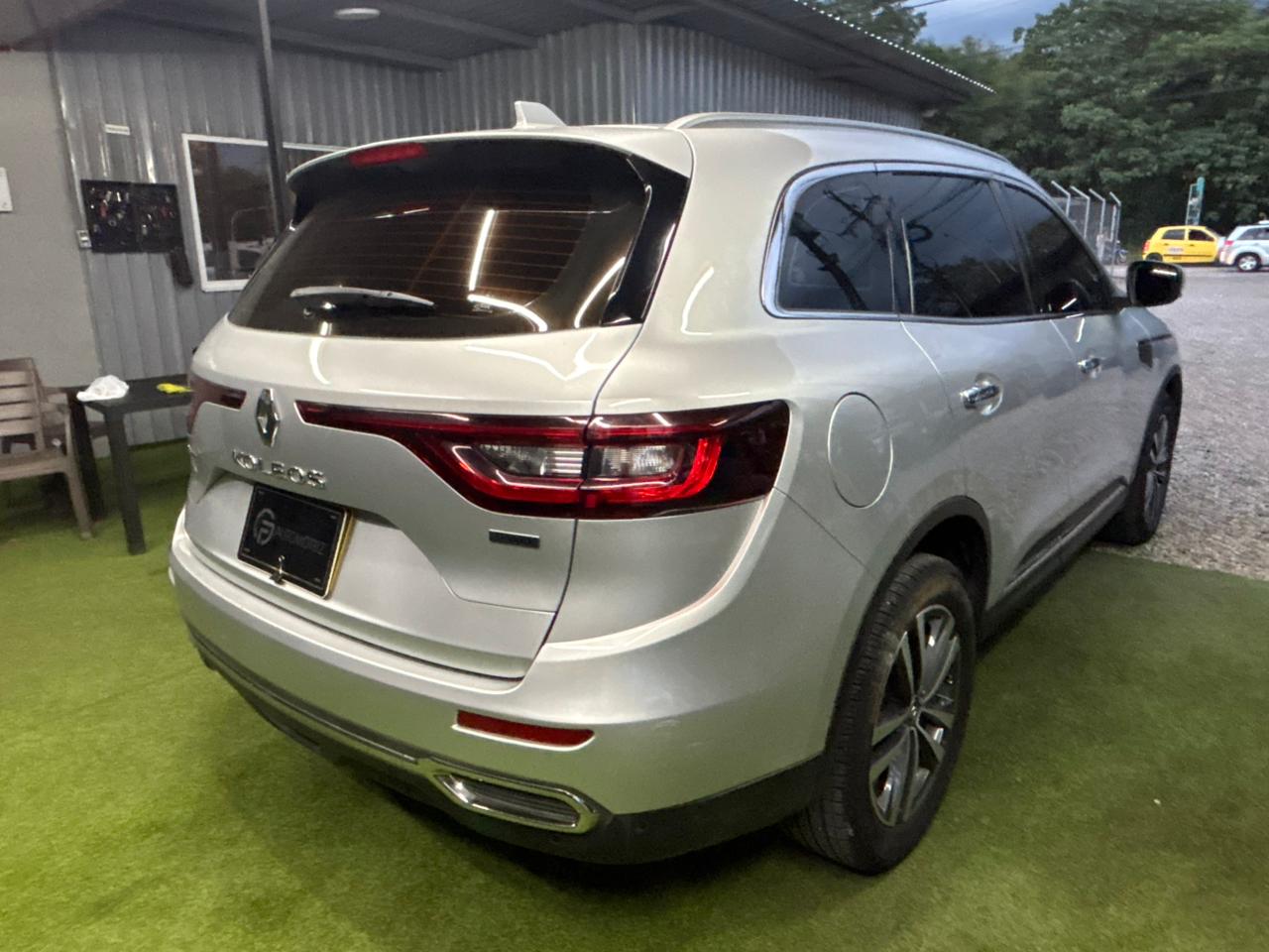 RENAULT KOLEOS 2019