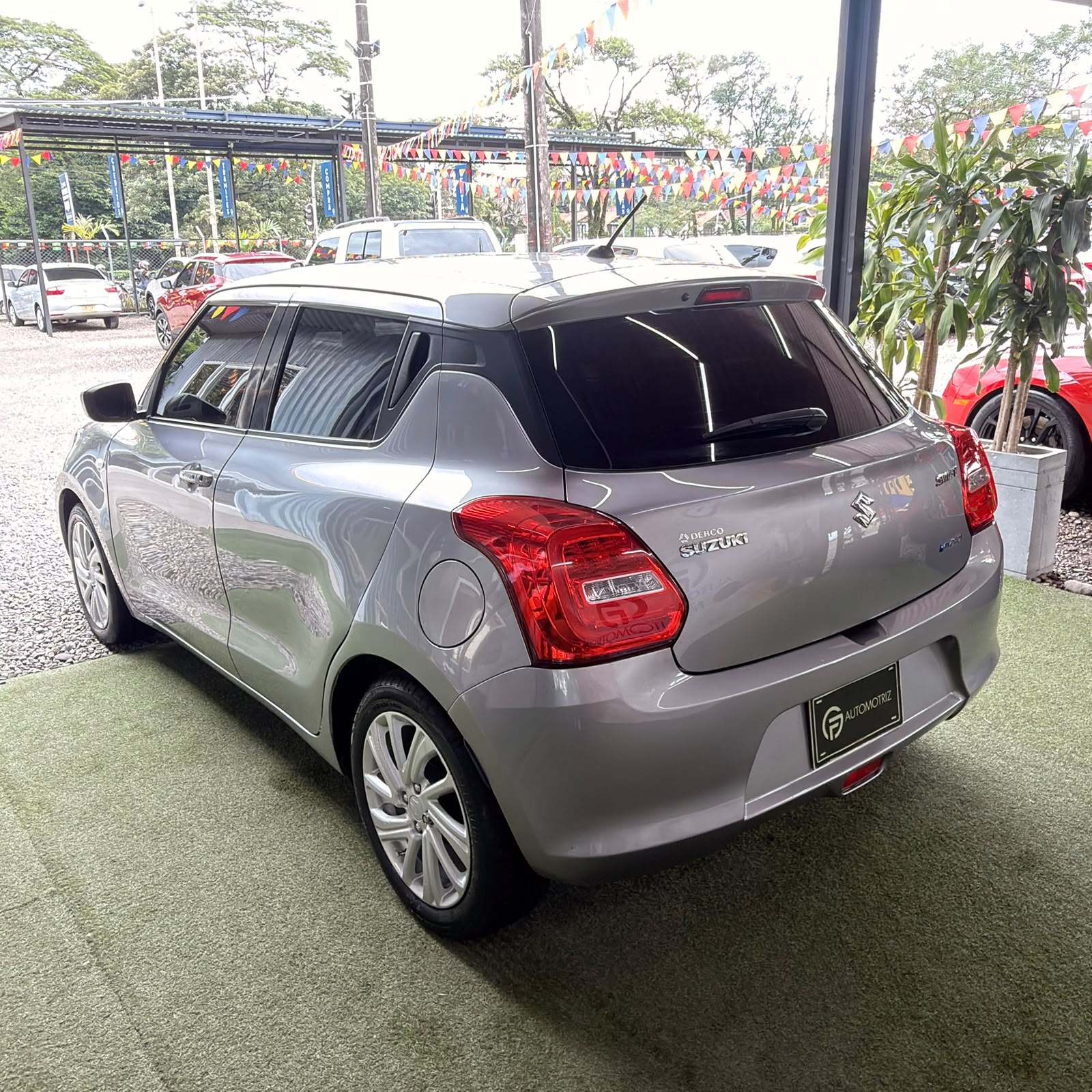 SUZUKI SWIFT 2023