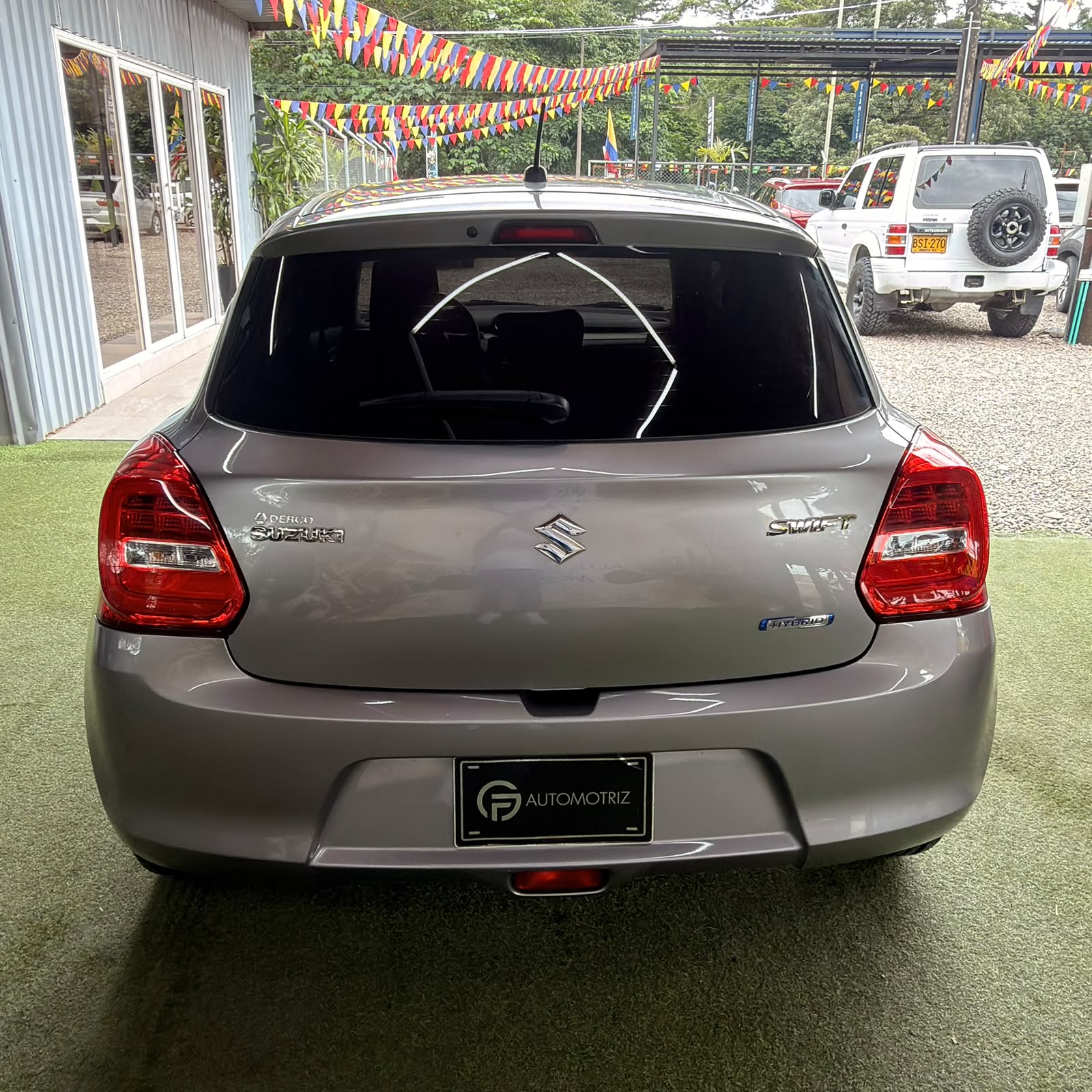 SUZUKI SWIFT 2023