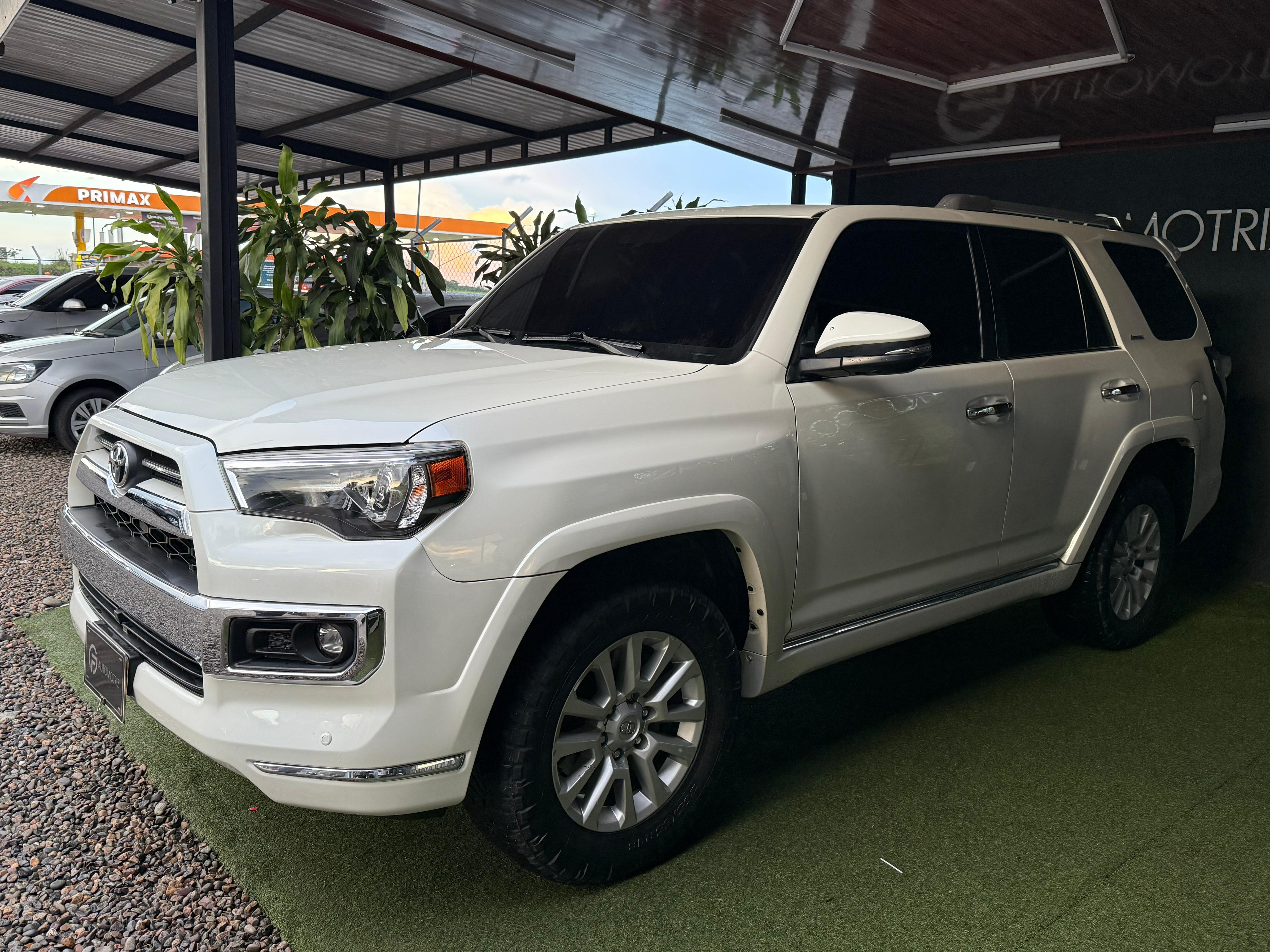 TOYOTA 4RUNNER 2022