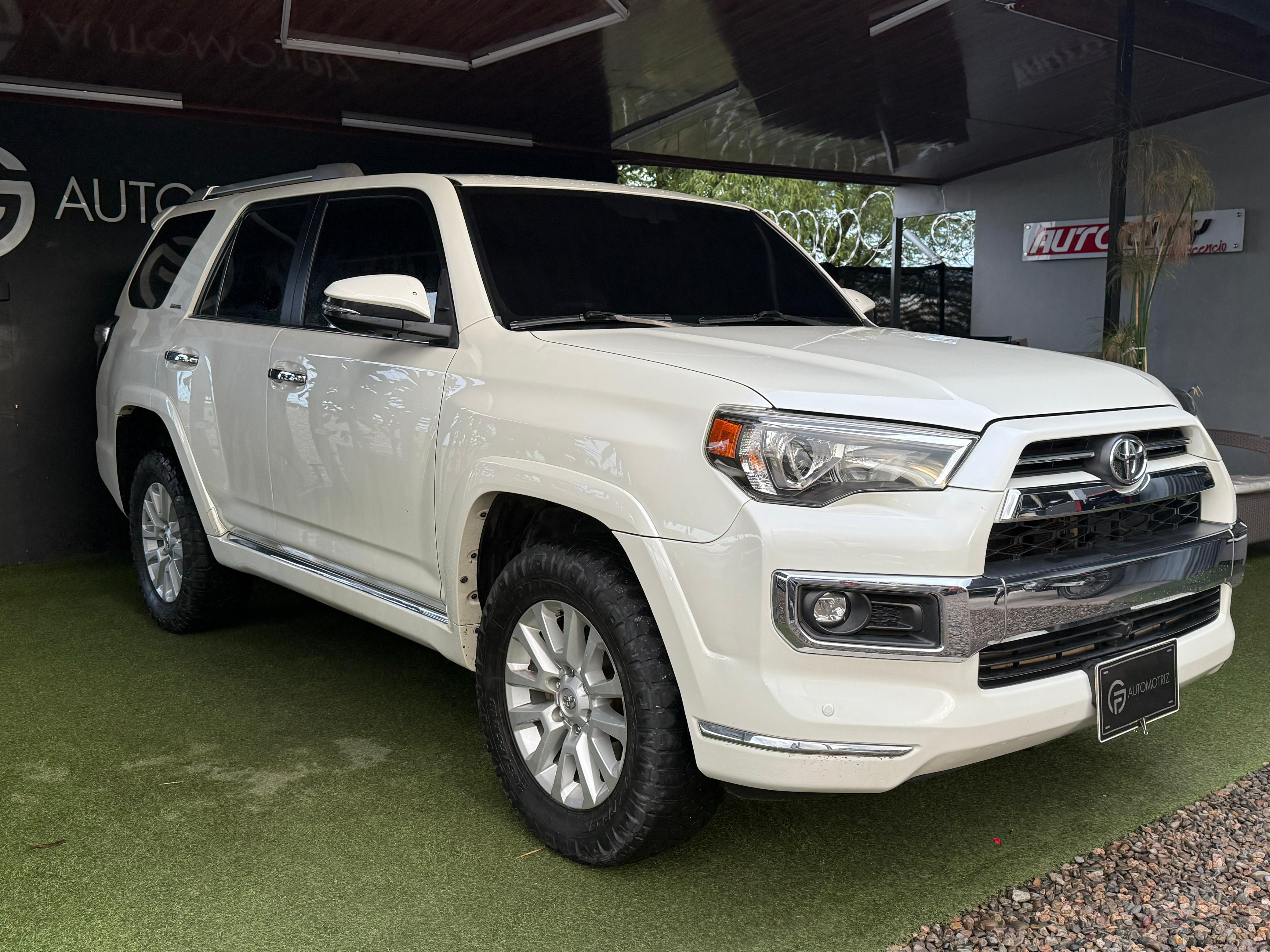 TOYOTA 4RUNNER 2022