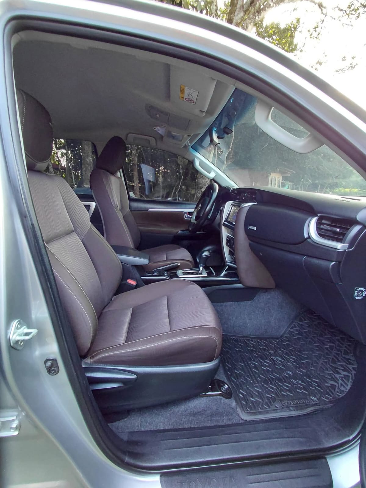 TOYOTA FORTUNER 2020