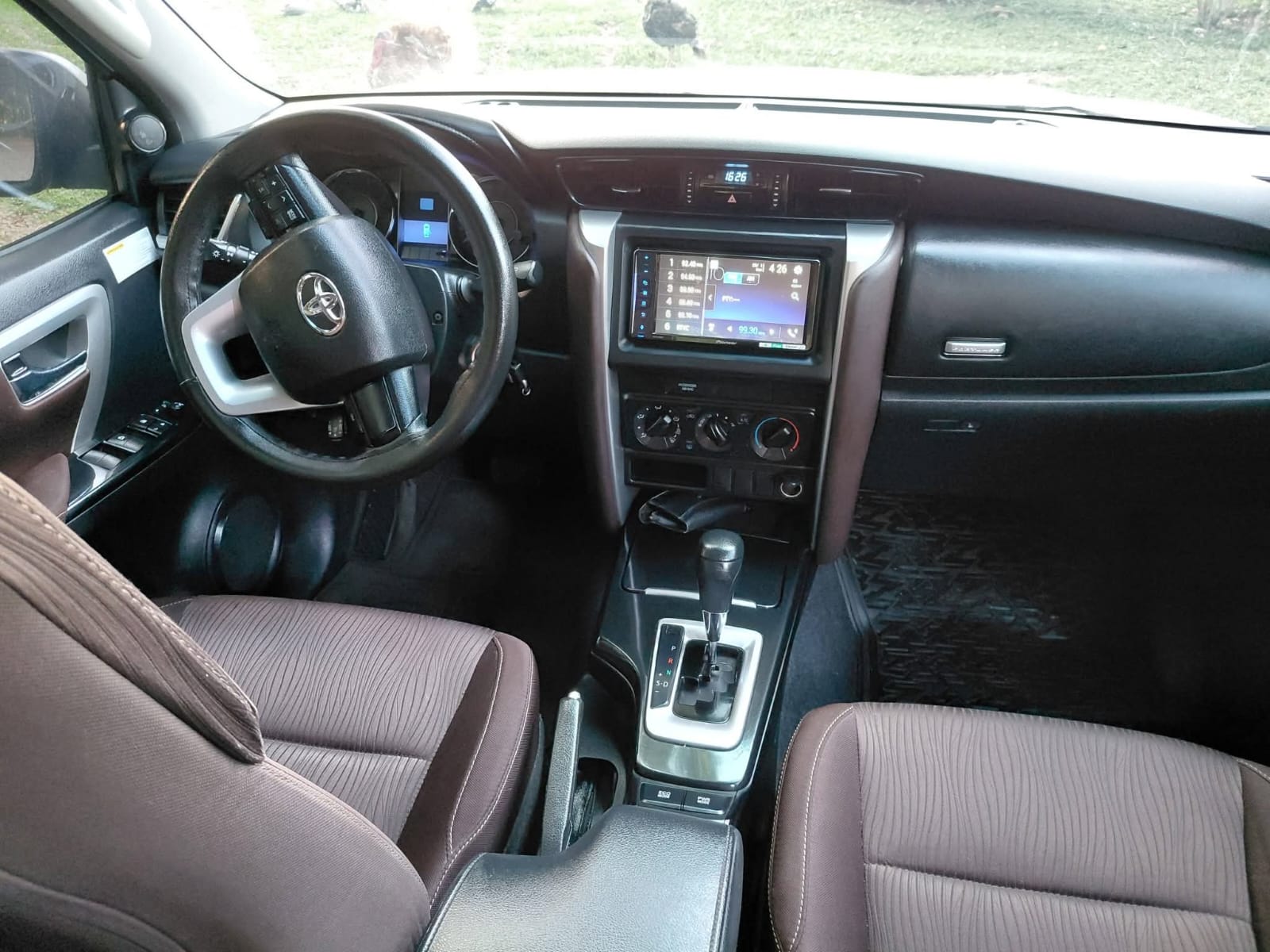 TOYOTA FORTUNER 2020