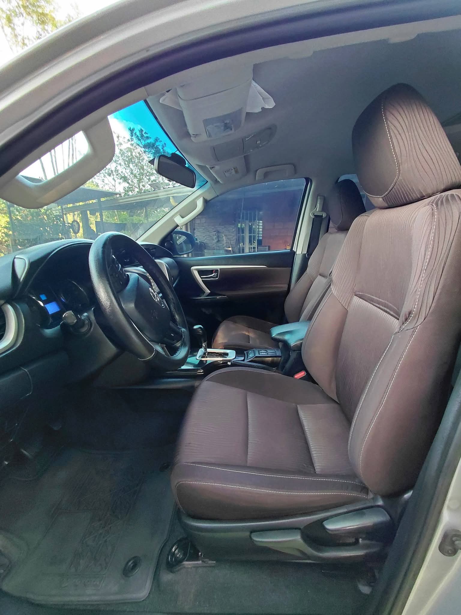 TOYOTA FORTUNER 2020