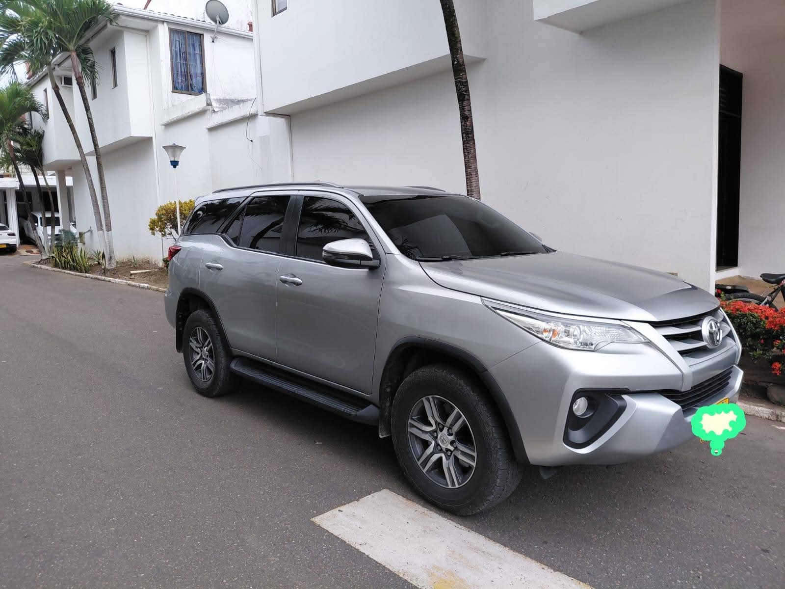 TOYOTA FORTUNER 2020