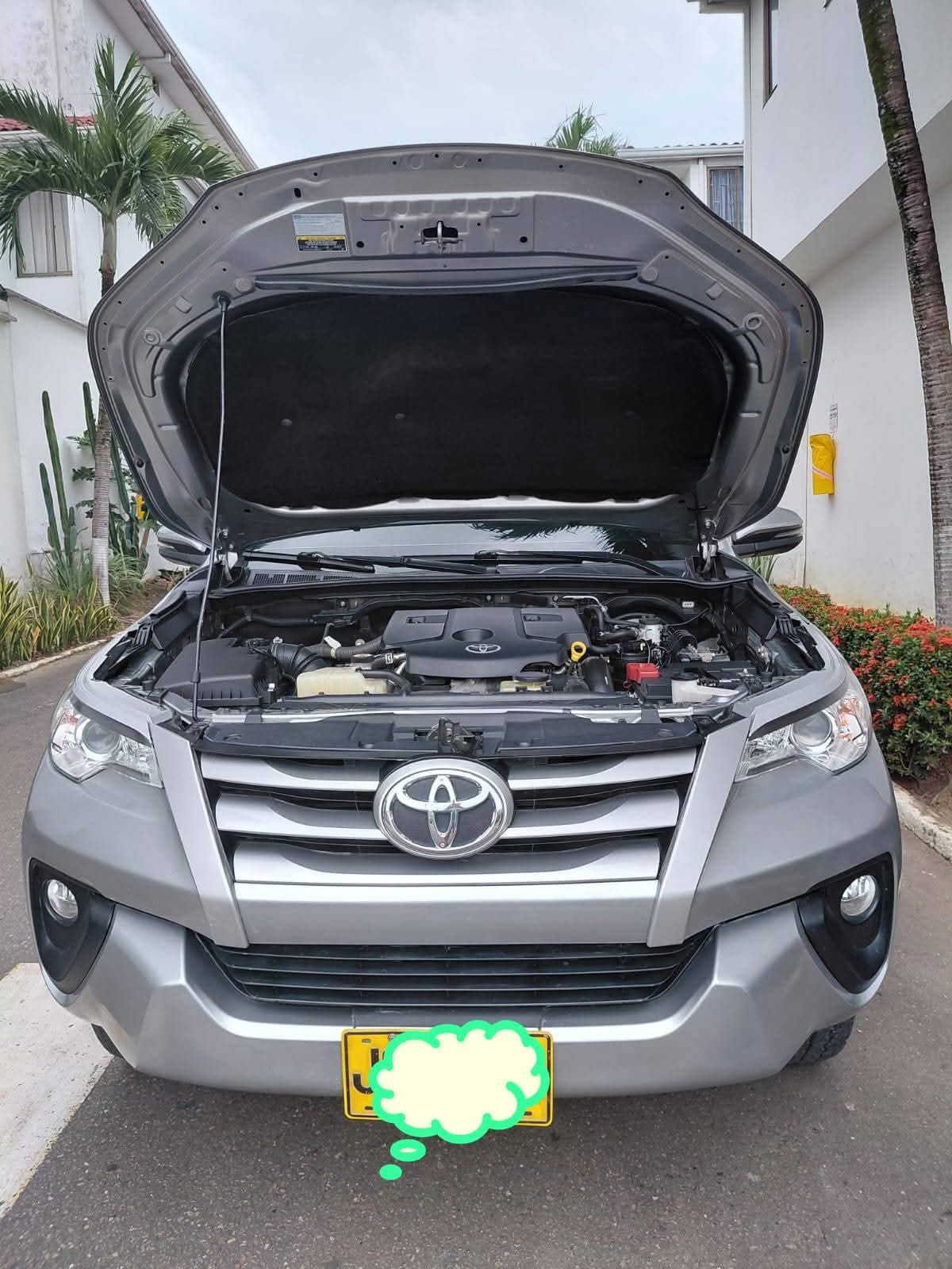 TOYOTA FORTUNER 2020