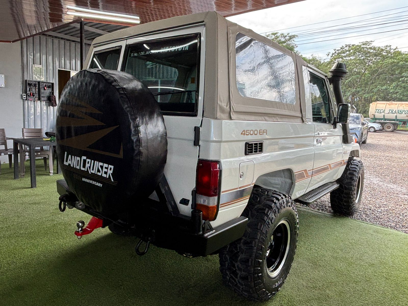 TOYOTA LAND CRUISER 1996