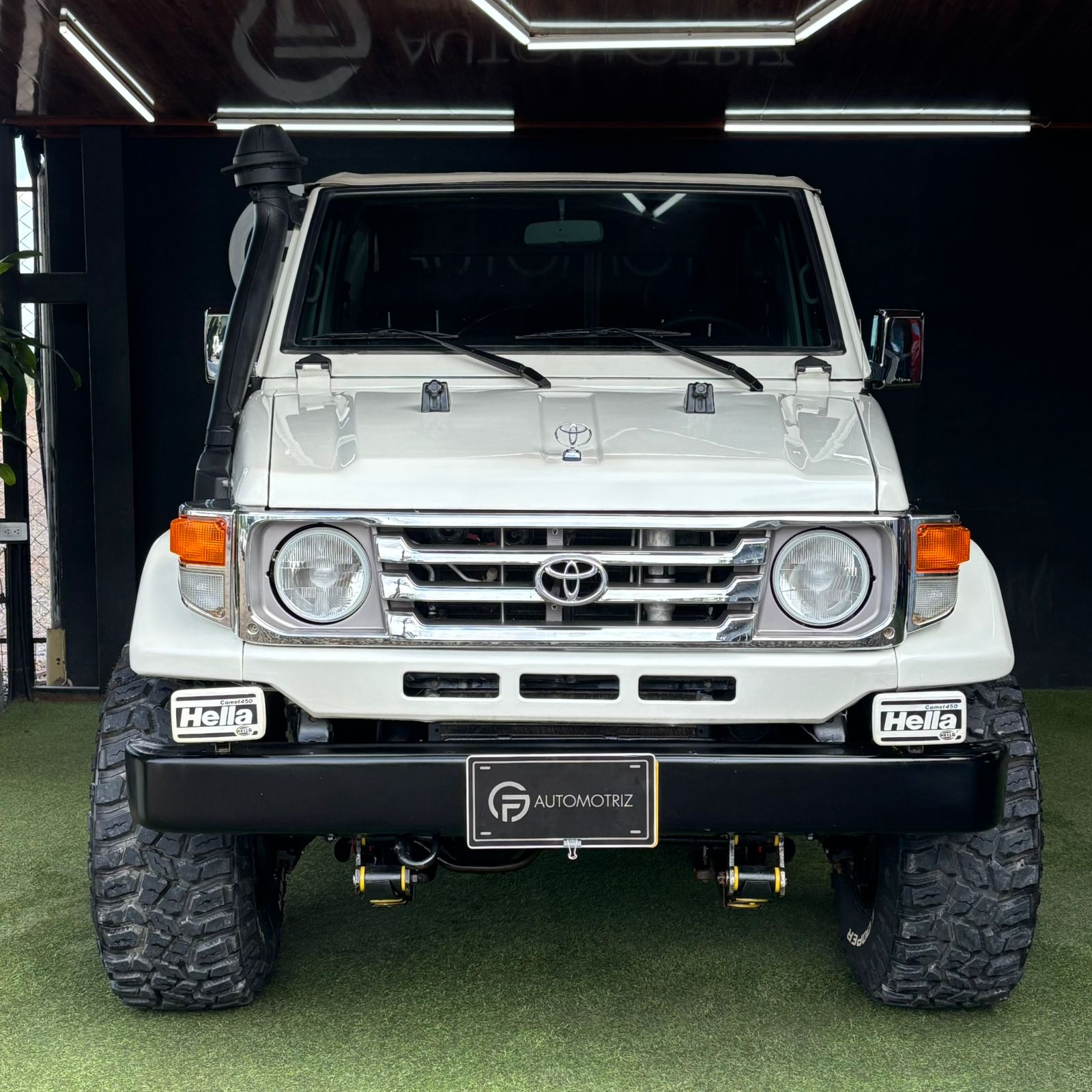 TOYOTA LAND CRUISER 1996