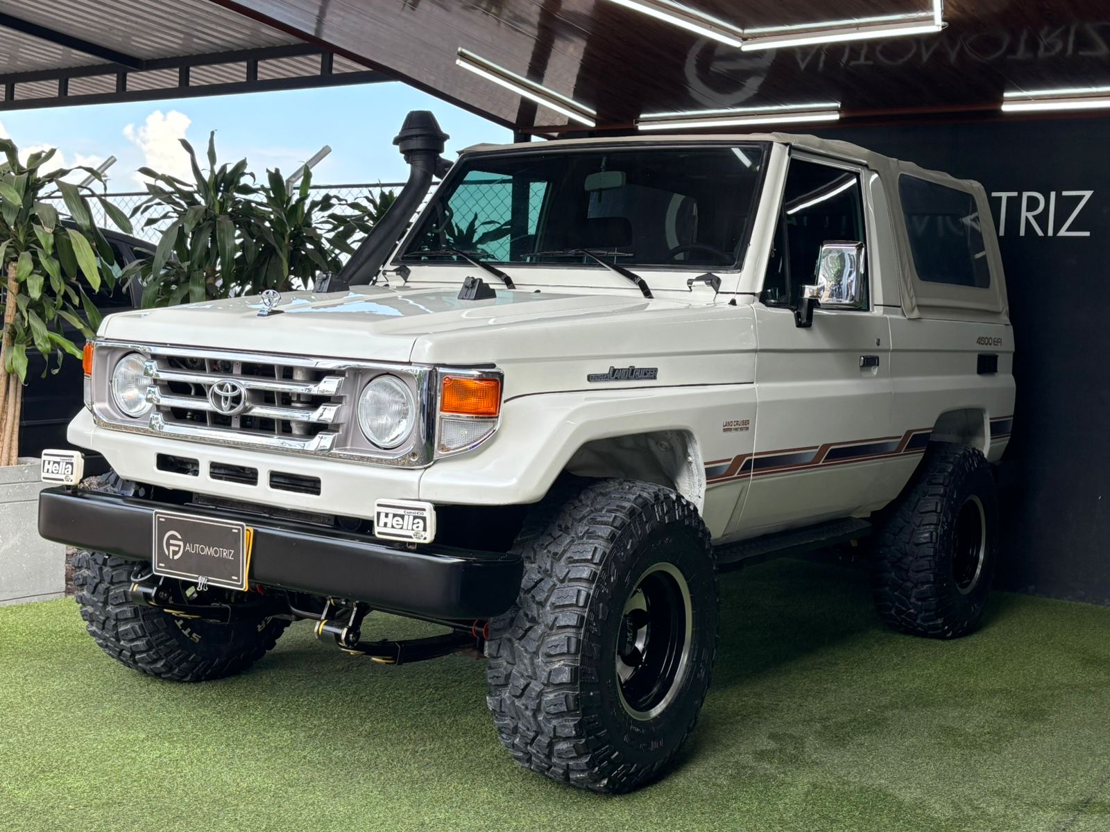TOYOTA LAND CRUISER 1996