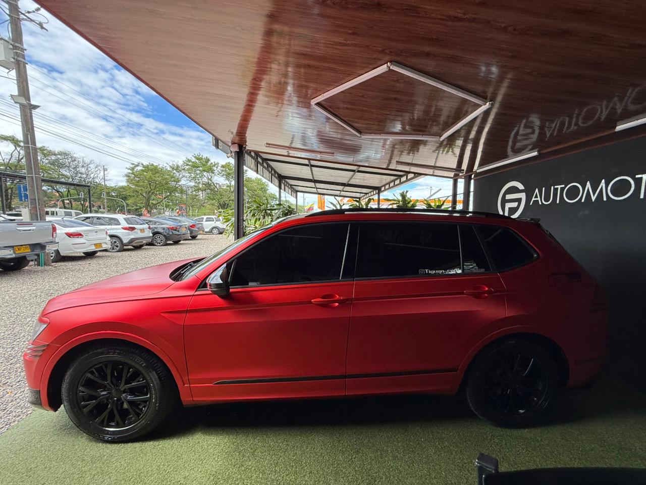 VOLKSWAGEN TIGUAN 2019