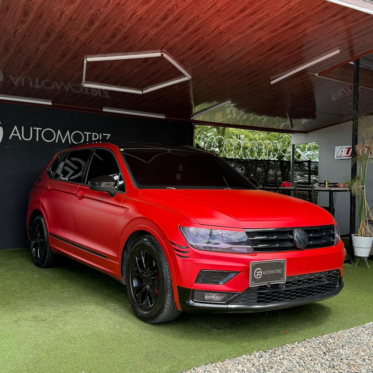 VOLKSWAGEN TIGUAN 2019