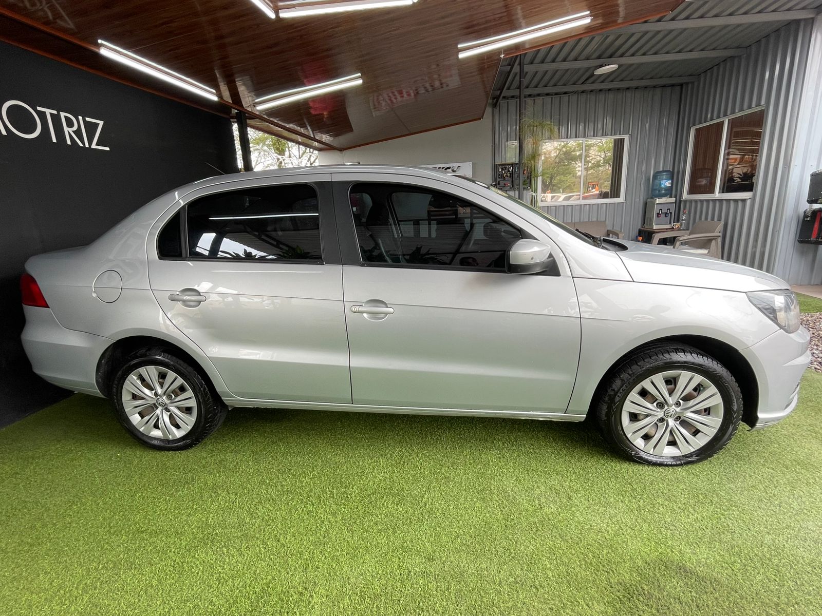 VOLKSWAGEN VOYAGE 2020