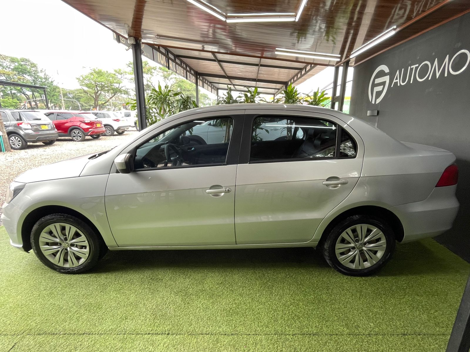 VOLKSWAGEN VOYAGE 2020