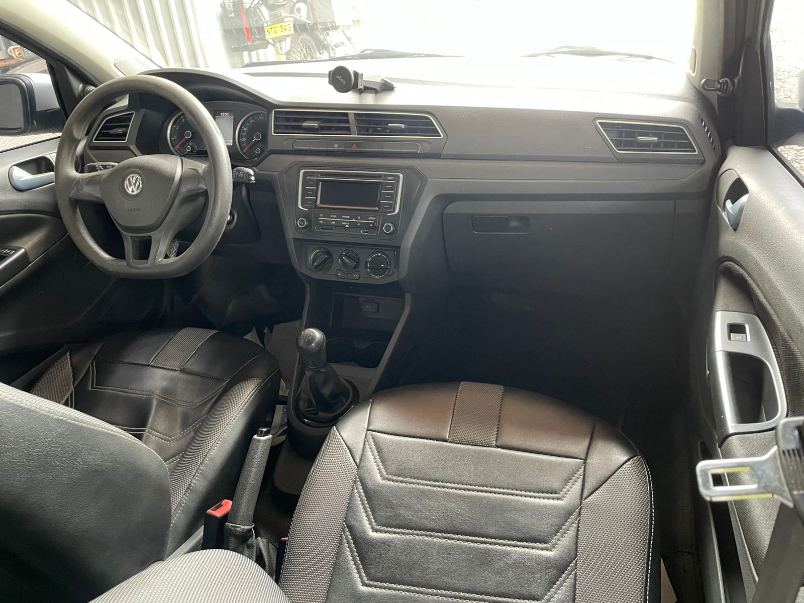 VOLKSWAGEN VOYAGE 2020